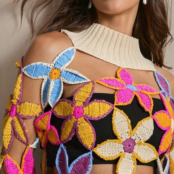 Apricot Casual Women's Hollow Out Floral Pattern Crew Neck Long Sleeve Sweater - Picture 7 of 7